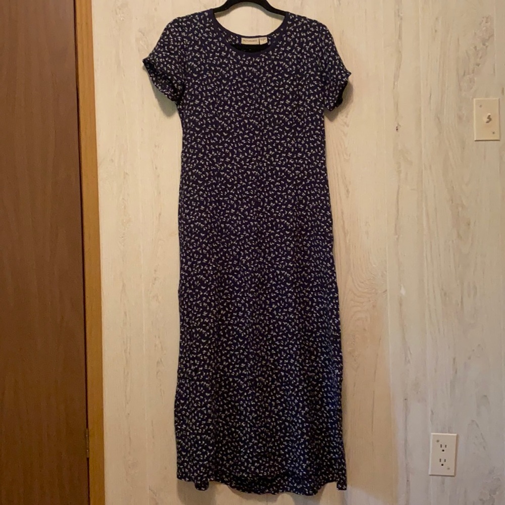 Dainty Floral Short Sleeve Dress